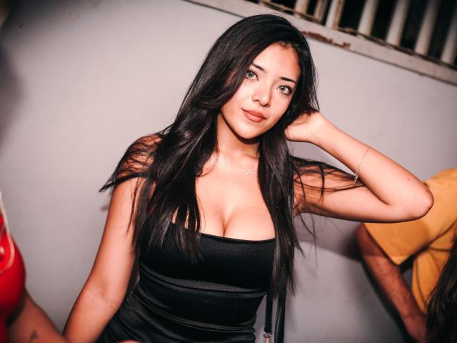 MartinaLopez - Live sexe cam - 19645930