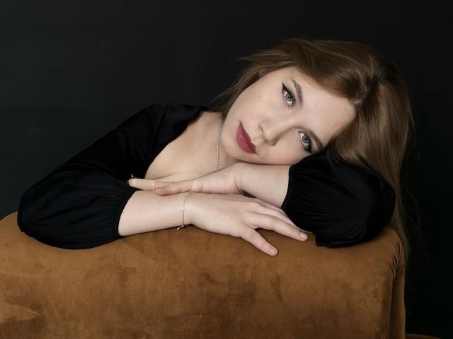 AliciaDreamy - Sexe cam en vivo - 19646770