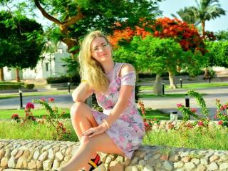 LuckyChantal - Live porn &amp; sex cam - 19646958