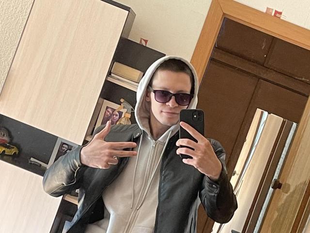 LegendRobert - сексуальная веб-камера в реальном времени - 19650626