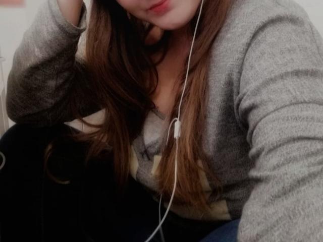 EmilyWind - Live porn &amp; sex cam - 19651234