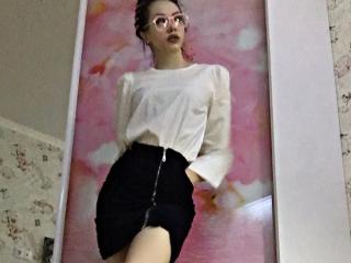 AlyssaShine - Live porn &amp; sex cam - 19651474