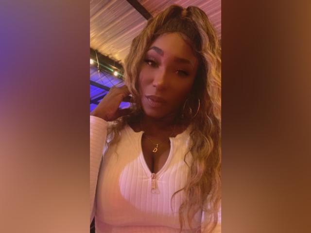 BlackRoseLatina - Sexe cam en vivo - 19651570