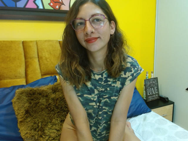 VioletSingh - Live porn &amp; sex cam - 19659818