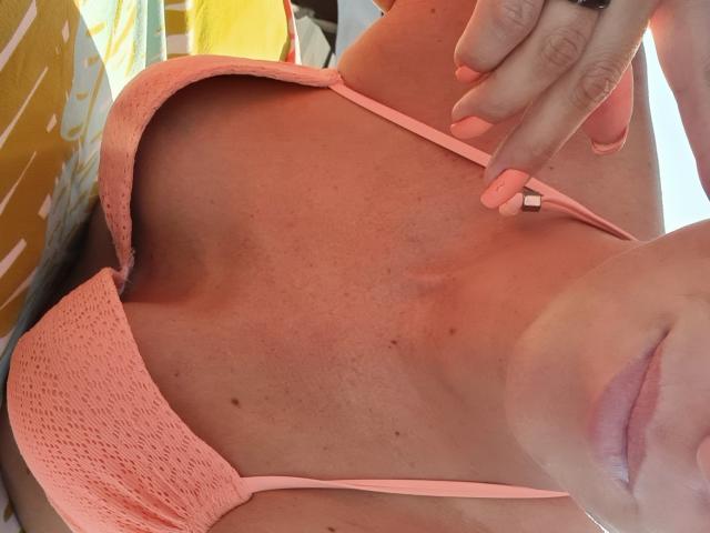 ApoloniaRed - Live porn &amp; sex cam - 19661494