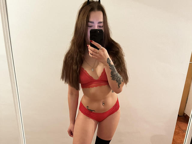 AnastassiaToll - Live porn &amp; sex cam - 19663638