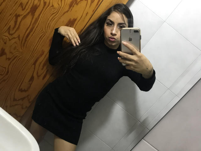 PaulettSmith - Live sex cam - 19667730