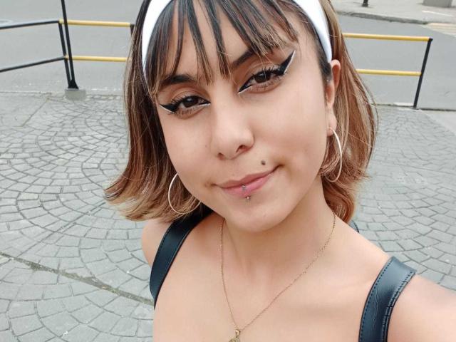 SaraRouse - Live sexe cam - 19670314