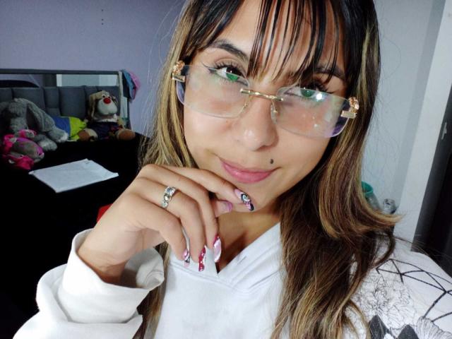 SaraRouse - 라이브 포르노 &amp; 섹스 캠 - 19670698