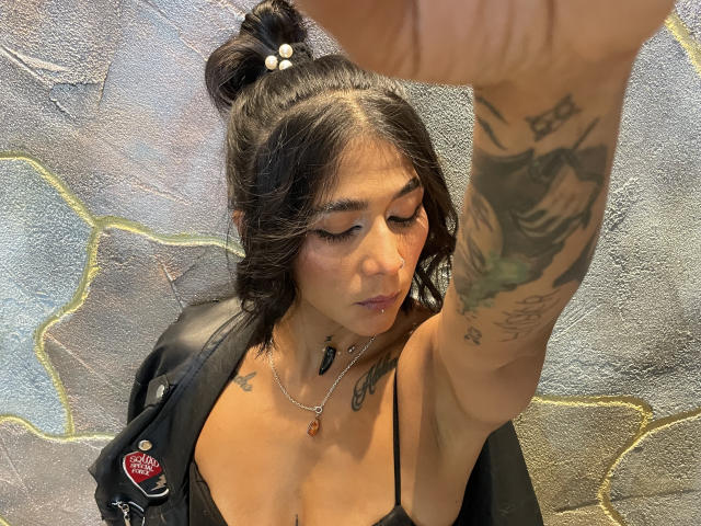 AmberLi - Live sex cam - 19670730