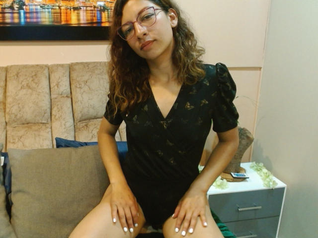 VioletSingh - Live porn &amp; sex cam - 19675254