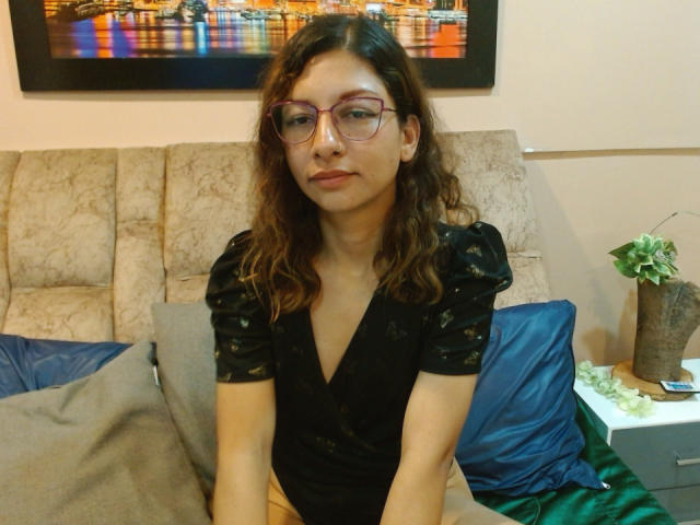 VioletSingh - Live sex cam - 19675650