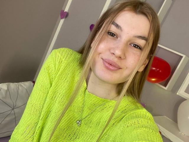 KiraBlake - Sexe cam en vivo - 19676542