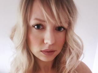 KarmeLove - Live porn &amp; sex cam - 19676598