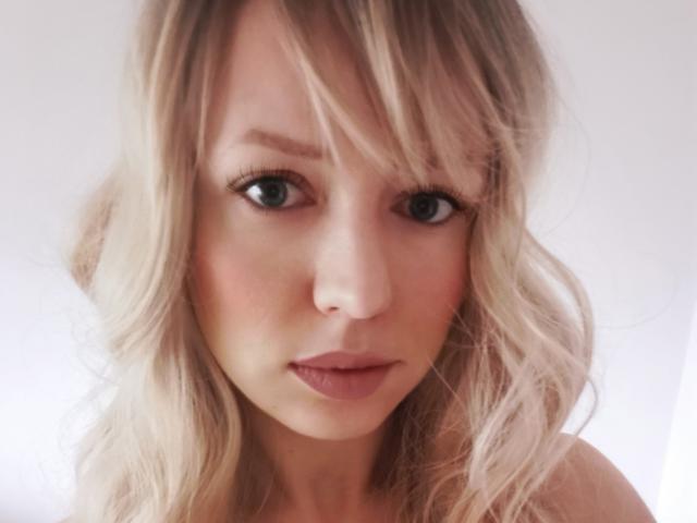 KarmeLove - Live porn &amp; sex cam - 19676598