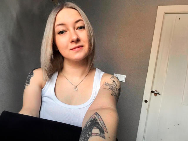 MargoXJoy - Live porn &amp; sex cam - 19677514