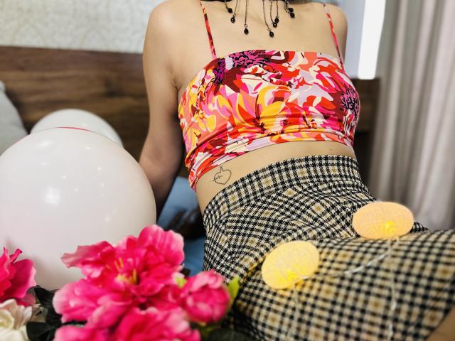 LisaAlisia - ライブポルノ&amp;セックスカム - 19677618