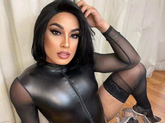 CarlyMartiness - Live porn &amp; sex cam - 19678530