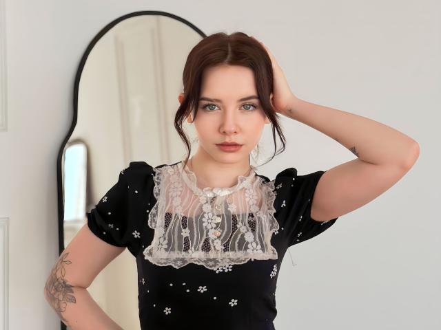 HoneyBun69 - Live sex cam - 19679398