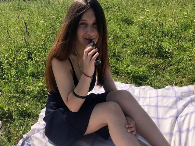 SunnySoffi - Live porn &amp; sex cam - 19683086