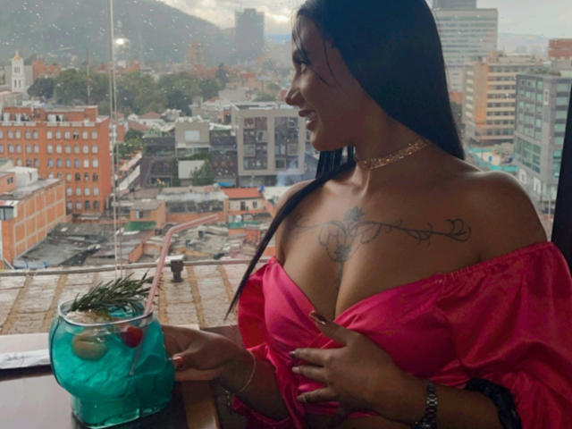 ElizabethRamirez - сексуальная веб-камера в реальном времени - 19685102