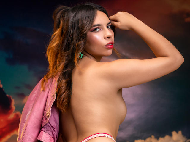 VioletaStone - Live porn &amp; sex cam - 19687394