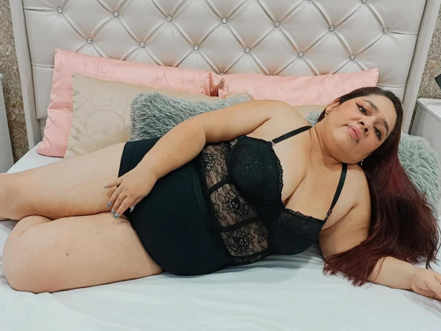 LuciaAndrade - Live sexe cam - 19692746