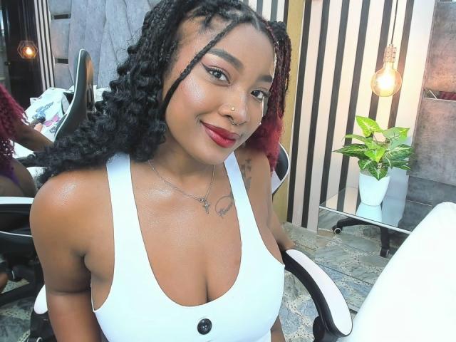 MadisonLloyd - Sexe cam en vivo - 19694014