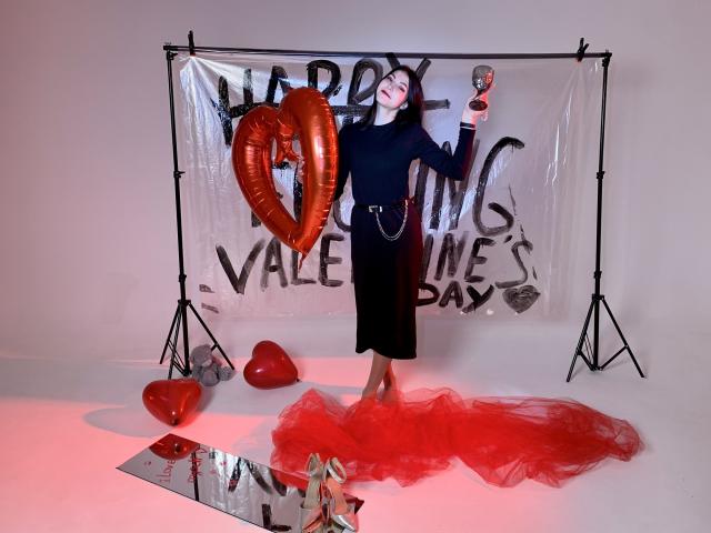 ZlataViac - сексуальная веб-камера в реальном времени - 19703758