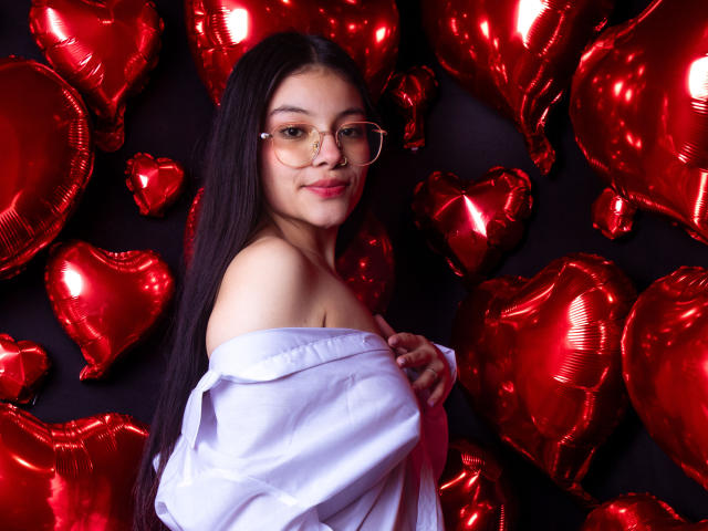 GabyGolden - Live porn &amp; sex cam - 19704042