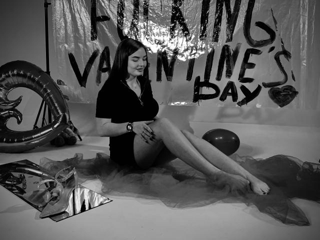 NicolPots - Élő pornó és szexkamera - 19708254