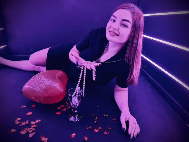 NicolPots - Live sex cam - 19708258