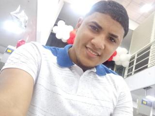 BryamMoratta - сексуальная веб-камера в реальном времени - 19708486