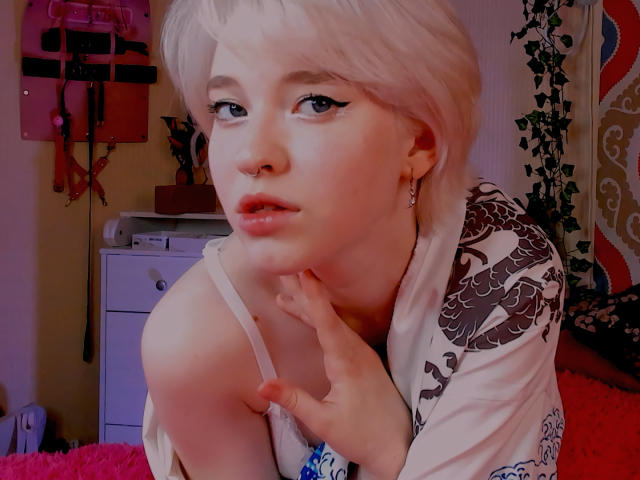 FirstSnoow - Live porn &amp; sex cam - 19708622