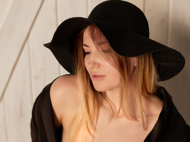 NadinBrave - Live porn &amp; sex cam - 19710658