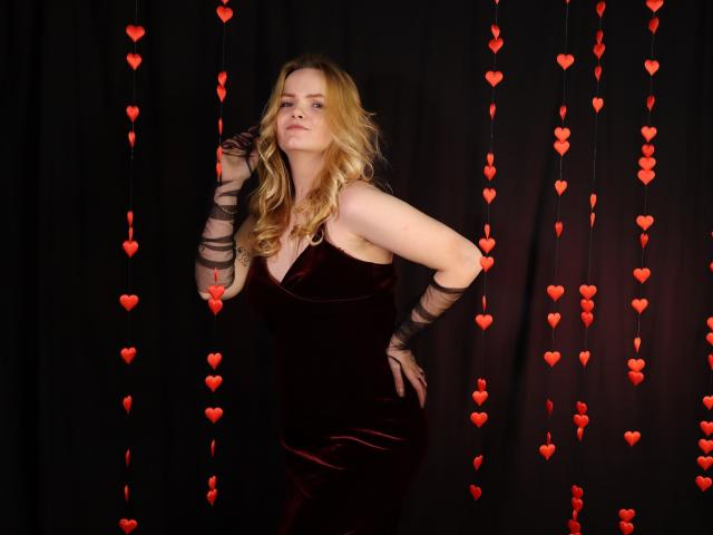 KseniaHopes - Live porn &amp; sex cam - 19712194