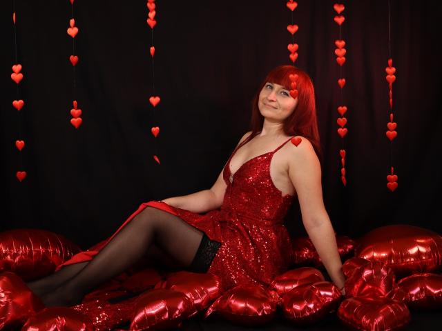 NinaFlawlees - Live porn &amp; sex cam - 19712782