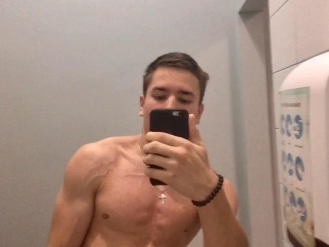 BluesBarry - Live porn &amp; sex cam - 19713658