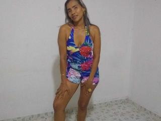 DulxeDaniela - Live porn &amp; sex cam - 19714362