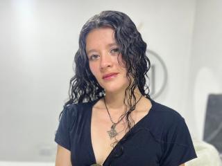 SereneClarks - Live porn &amp; sex cam - 19715430