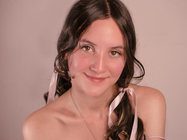 ChloeDulce - Live porn &amp; sex cam - 19715818