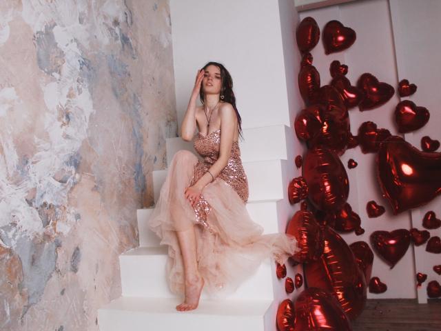 DaylinaLops - Live sex cam - 19719186