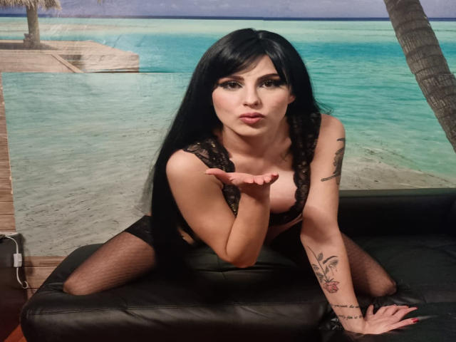 Dorinne - Live porn &amp; sex cam - 19721486