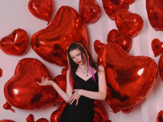 DaylinaLops - Live sex cam - 19721738