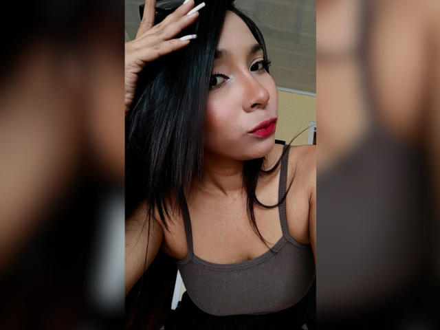 AmyFisher - Live porn &amp; sex cam - 19721978