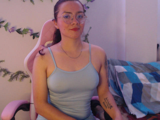 EimmyHoskX - Live porn &amp; sex cam - 19725586