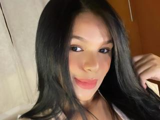 AnnGiraud - Live porn &amp; sex cam - 19727726