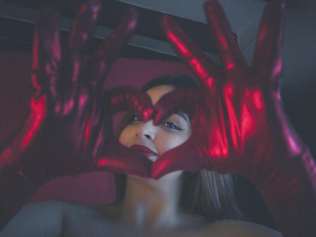 EmiliJones - Live porn &amp; sex cam - 19727854