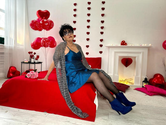 SondraRiddle - Live sex cam - 19730322