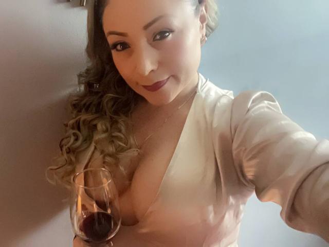 HollyMadisonn - Live porn &amp; sex cam - 19733090